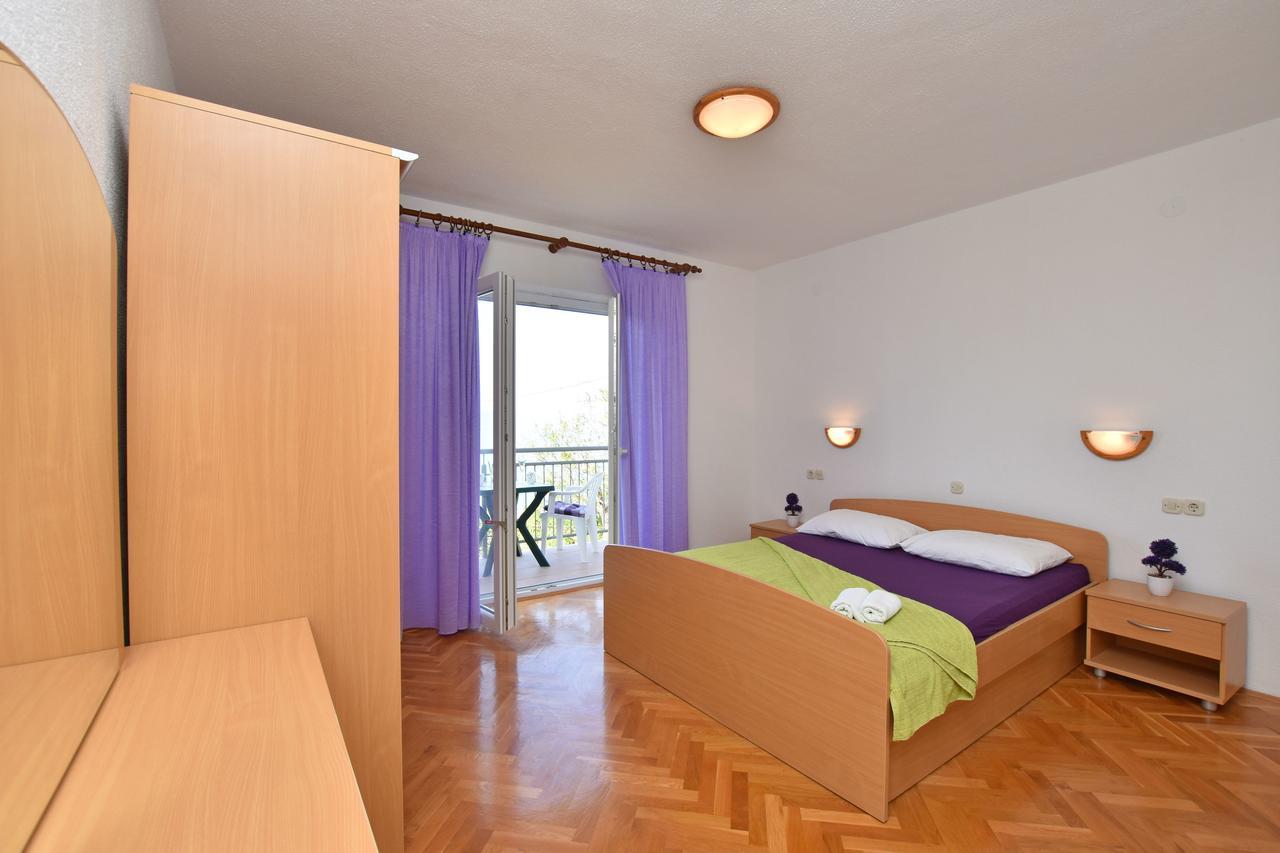 Apartment Angelina Brela Eksteriør bilde